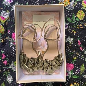 Loeffler Randall Blossom gold heels